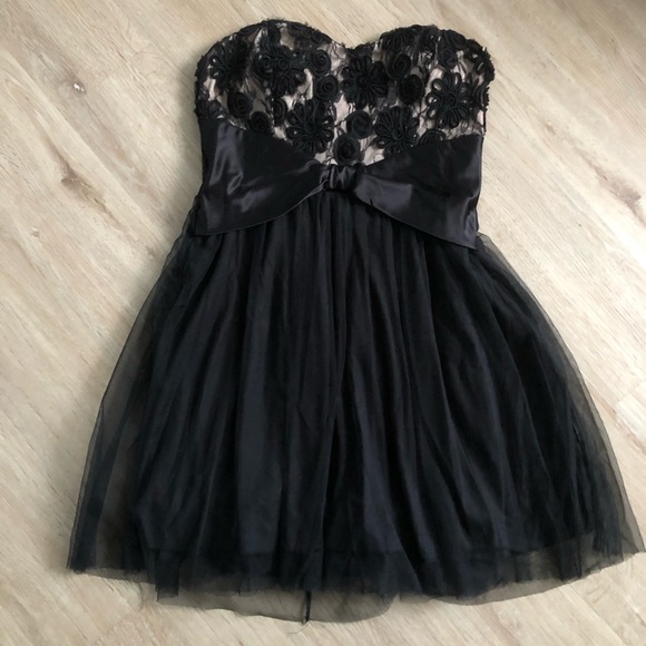 Sweetheart strapless dress - Picture 1 of 4